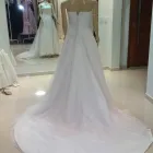 Imagem 8 da empresa PARIS NOIVAS E LOCAÇÃO DE TRAJES Roupas - Aluguel em Curitiba PR