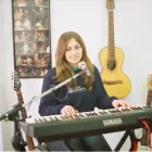 Imagem 2 da empresa PROF. RAUL SALLENAVE Escolas De Música em Porto Alegre RS