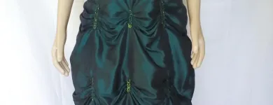 Imagem 1 da empresa PARIS NOIVAS E LOCAÇÃO DE TRAJES Roupas - Aluguel em Curitiba PR